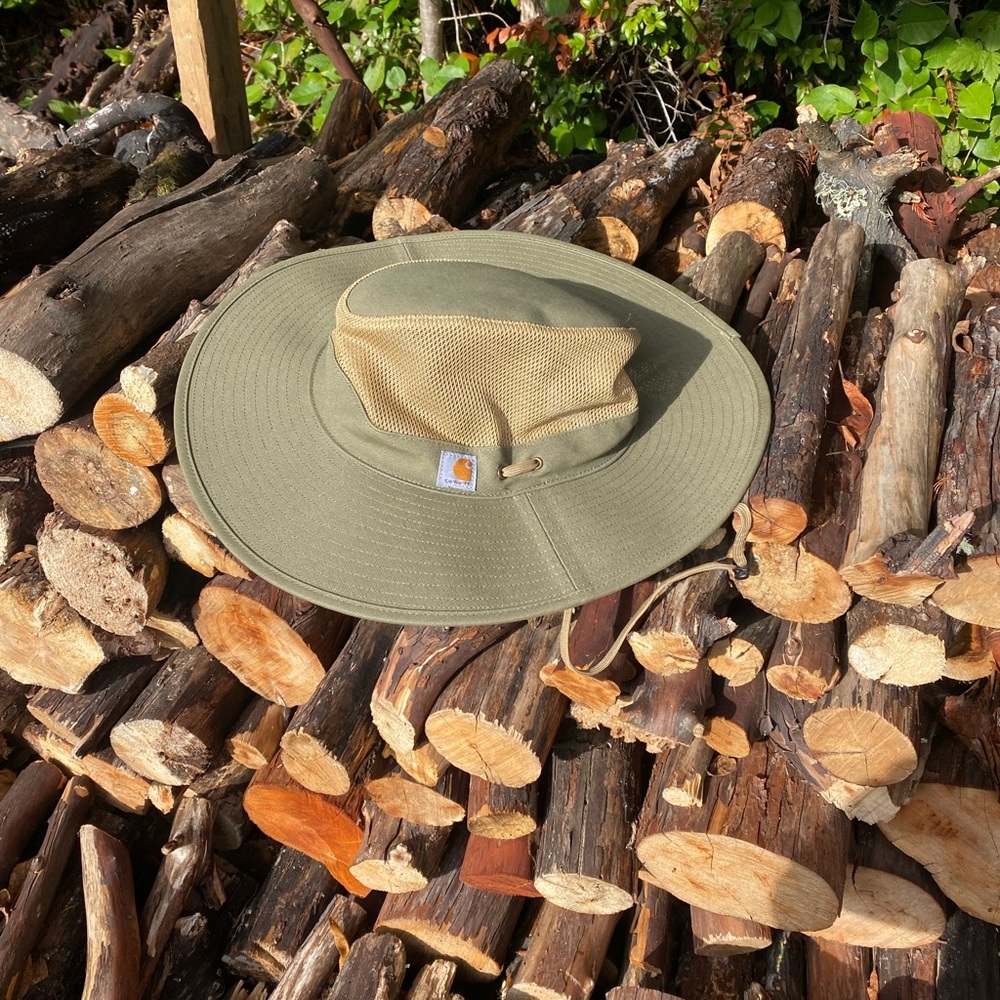 New without tags Carhartt hat